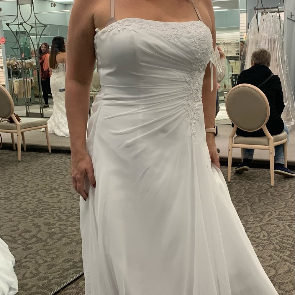 David’s bridal wedding dress